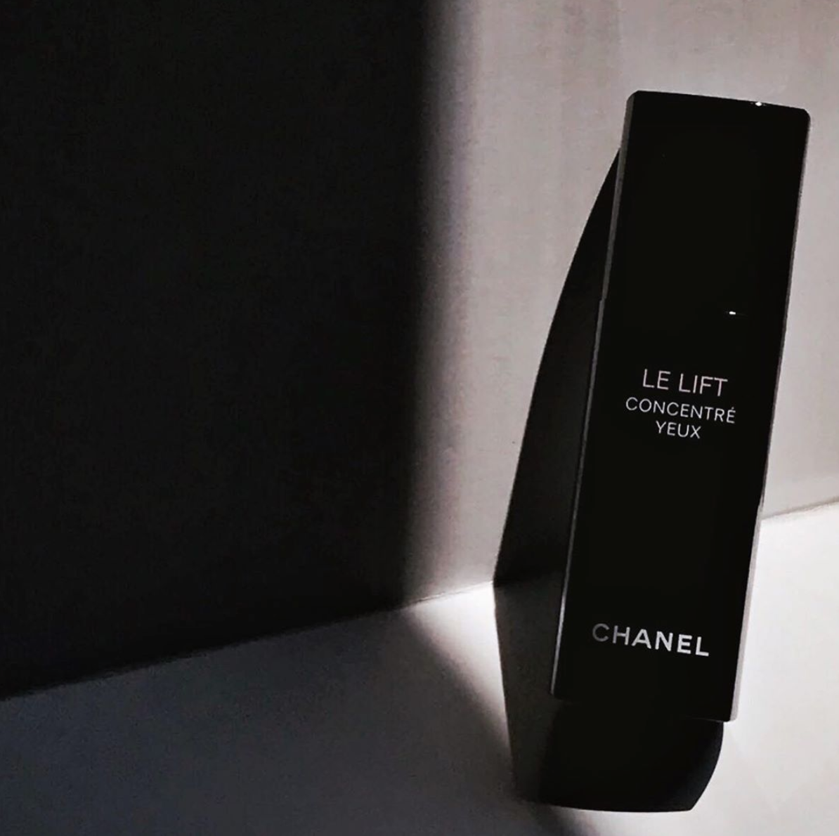 Chanel Le Lift concentre yeux